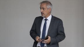Luis Eduardo Thayer (FA), el exdirector de Migraciones en el centro de la trama del ingreso de niños haitianos a Chile