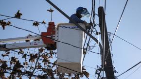 Enel anuncia corte programado de luz para este domingo en cuatro comunas de la RM
