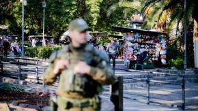 Amenazas de bomba provocaron evacuaciones simultáneas en cuatro puntos de Santiago