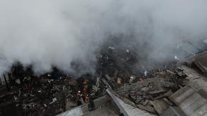 Un herido, un extraviado y 10 personas atrapadas por derrumbe: Lo que se sabe del gran incendio en el centro de Santiago