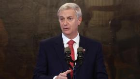 Presidente Kast dice "no me enfrasqué en ninguna discusión" tras ser increpado por mujer en Villarrica