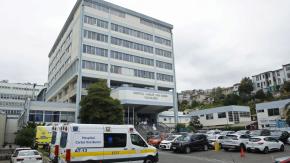 Por problemas técnicos y la inasistencia de autoridades: Comisión de Salud del Senado reagendó sesión en Hospital Carlos Van Buren