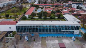 Evacúan campus de la Usach por amenazas en correo masivo: El GOPE trabaja en el lugar