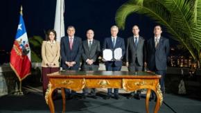Kast sorprende y pide al Congreso elevar deuda fiscal en US$6.200 millones para financiar 2026