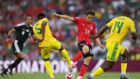 Goles del Sudáfrica 1-0 Corea del Sur: VIDEOS, resumen y resultado del partido por el Mundial
