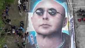 Miles de argentinos despiden al legendario rockero Carlos ‘Indio’ Solari