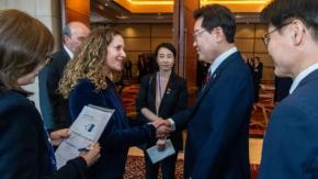 La reservada cita del Presidente de Corea del Sur con empresarios chilenos en el Sheraton