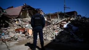 Detienen a cuatro policías en Venezuela por robar dinero hallado entre los escombros tras el doble terremoto