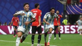 ¡Remontada épica (y polémica)!: Argentina clasifica a cuartos del Mundial tras vencer agónicamente a Egipto