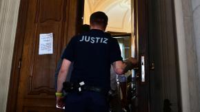 Alemania condena a cadena perpetua a un médico de cuidados paliativos por matar a 15 pacientes