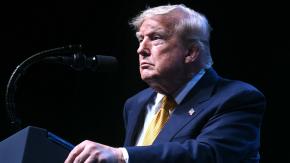 EEUU lanza nuevos ataques contra Irán después de que Trump prometiera golpear "duro"
