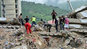 Asciende a casi 4.500 el saldo de fallecidos en Venezuela por los terremotos