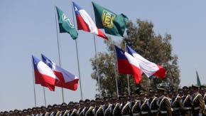 Peluqueros, mecánicos, cocineros y más: Carabineros ofrece trabajos a personal civil con sueldos cercanos a los $2 millones y AQUÍ puedes postular