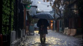 ¿Seguirá lloviendo? Esto es lo que viene en las próximas horas para Santiago