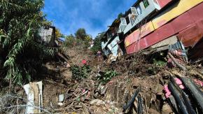 Siete casas en riesgo de derrumbe por aluvión en Valparaíso
