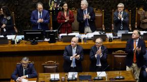 En tiempo récord y por estrecho margen, el Senado aprueba y despacha a ley autorización para mayor endeudamiento del gobierno