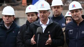 Cadem: aprobación a Kast sube a 39% y un 52% cree que gobierno tomó decisiones oportunas por temporal Cadem: aprobación a Kast sube a 39% y un 52% cree que gobierno tomó decisiones oportunas por temporal