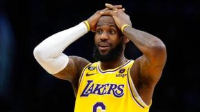 Curry abre la puerta de los Warriors a LeBron James: "Depende de él"