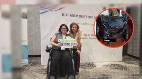 "Mi autonomía no es equipaje": mujer con discapacidad denuncia que aerolínea dañó su silla de ruedas y perdió su cargador