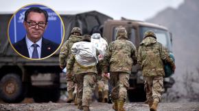 "Estábamos en materias propias de la cartera": Ministro de Defensa responde a críticas por viaje a Hawái durante emergencia