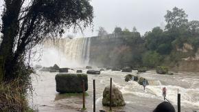 Advierten peligro de desborde de los Saltos del Laja tras sistema frontal