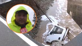 Chofer de camión que cayó a socavón en Freirina relata rescate y cuenta detalle que pudo salvarles la vida: "Habría sido otra historia"