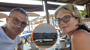 "Si morimos, morimos juntos": el dramático relato de la esposa del hombre que fue succionado por ventanilla de avión
