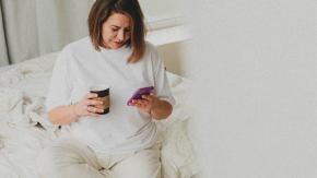 "Es frecuente pensar que tienen el mismo impacto": Especialista advierte sobre diferente efecto del café y las bebidas energéticas