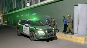 Carabineros detiene a dos sujetos que habrían sido sorprendidos comercializando escopeta artesanal y municiones