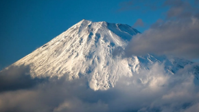 Padre dejó solo a su hijo de 7 años en el Monte Fuji porque estaba cansado y continuó escalando junto a su hijo mayor