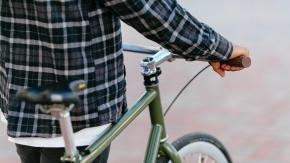 Hombre es linchado y asesinado por supuesto robo bicicleta en Brasil: era de su hermana