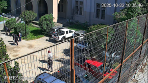 Detienen a exalumno del INBA por presunto lanzamiento de artefactos incendiarios y daños a auto del rector