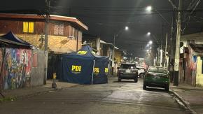 Vecinos escucharon disparos y encontraron a hombre muerto en plena calle en Pedro Aguirre Cerda
