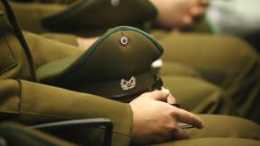 Carabineros abre 30 vacantes para personal civil con sueldos cercanos a los $2 millones: Así puedes postular