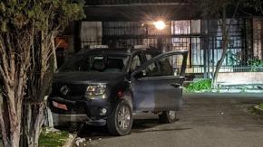 Dos adolescentes detenidos tras encerrona: uno intentó atropellar a un carabinero durante la detención 