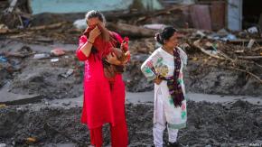 Deslaves en el Himalaya dejan casi 800 muertos
