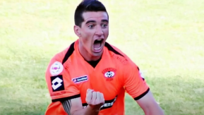 Chofer de una distribuidora y jugador de liga senior: ¿Qué fue de la vida de Rodrigo "Furia" Mannara?