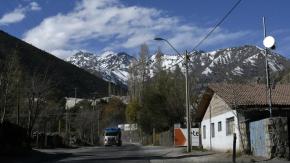 Enjambre sísmico de 370 temblores en 24 horas en el Cajón del Maipo: Experto explica a qué se debe y si constituye riesgos