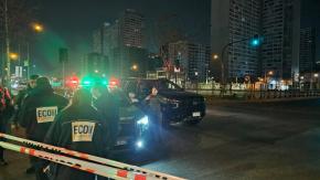 Le dispararon al menos 10 veces: Hombre muere tras ser atacado en plena vía pública en Estación Central