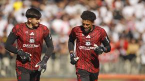 Arquero de Colo-Colo sufre lesión que lo deja fuera del club y la Selección