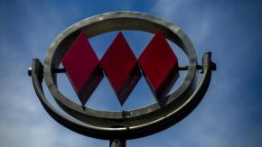 Metro de Santiago cierra cuatro estaciones de Línea 1 por emergencia médica: Revisa el estado de la red