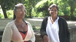 Amigas de la infancia se enteraron décadas después que en realidad son hermanas biológicas: las habían dado en adopción