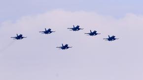 Las 12 comunas de la Región Metropolitana donde van a sobrevolvar aviones de la FACh este lunes