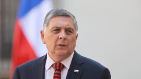 Ante caída de aprobación al gobierno: Alvarado reconoce que influyó "el bajo crecimiento de la economía"