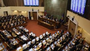 Faltó un voto para el quórum: Cámara rechaza reforma del Gobierno que amplía plazo para retener a migrantes