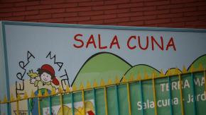 ¿Trabajas a honorarios y tienes un hijo menor de dos años?: así podría incluirte el proyecto de Sala Cuna Universal