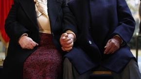Aumenta monto del Bono Bodas de Oro: revisa cuánto será, a partir de cuándo y cómo acceder al beneficio
