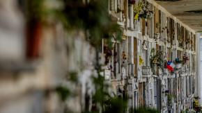 Estatuas de más de 50 kilos y manillas de tumbas: qué es lo que roban los saqueadores de los cementerios de Recoleta