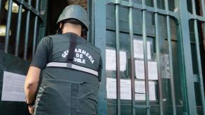 Detienen a cuatro funcionarios de Gendarmería por fraude al Fisco