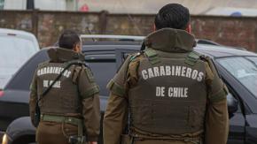 Carabineros disparó contra sujeto que los atacó con un hacha en Iquique: Quedó detenido